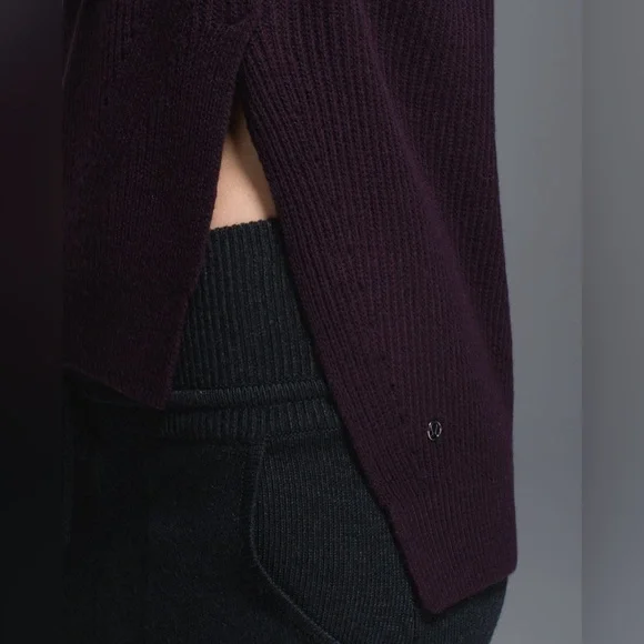 🍒 CHIC + COZY!! 💜 EUC Lululemon Seva Sweater | Sz 6 | Black Cherry | Retail $106 - Picture 7 of 14